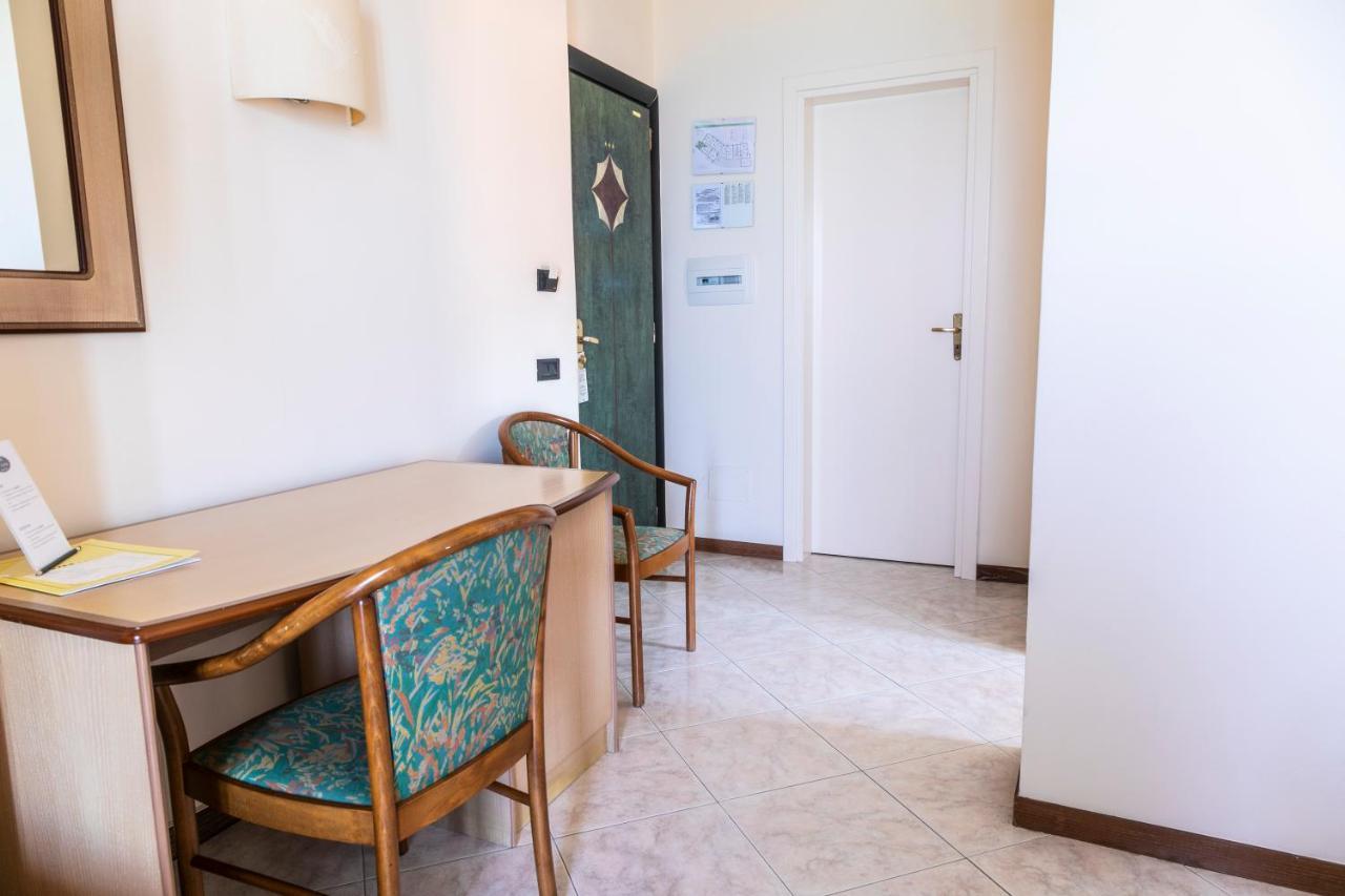 Hotel Za Maria Santo Stefano di Camastra Exteriér fotografie